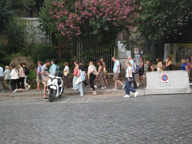 PERCORSI FEMMINILI A ROMA
